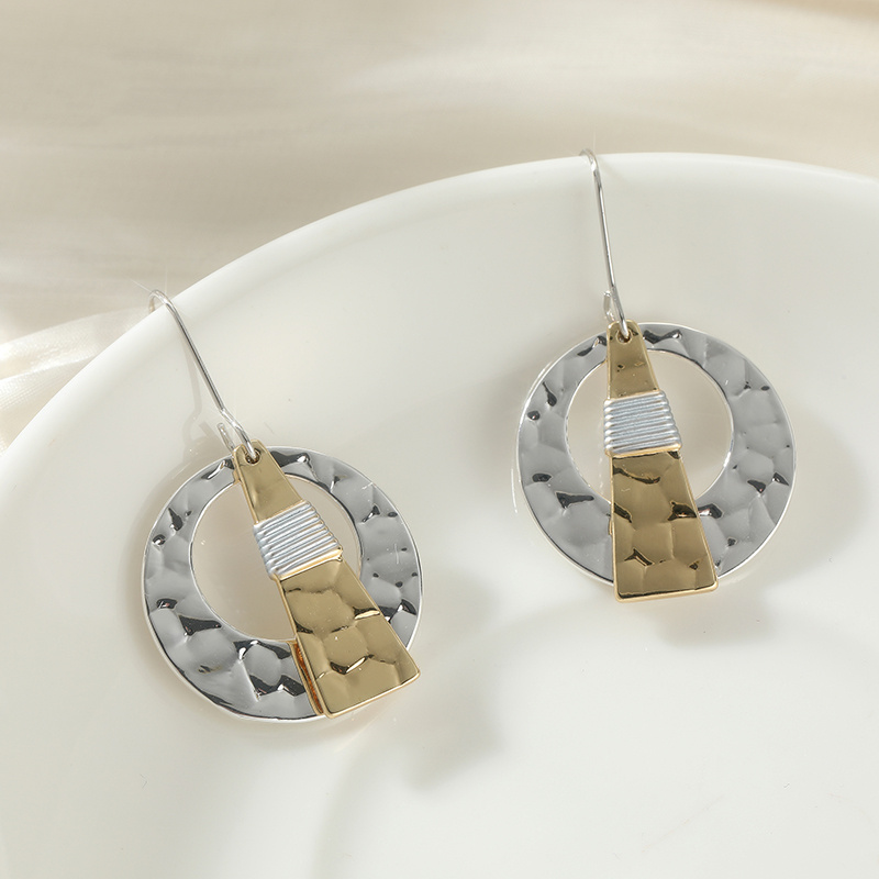 Minimalist Geometric Two-Color Women's Earrings, Versatile Style
